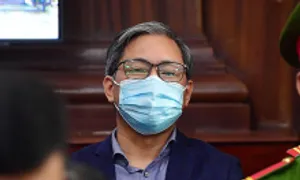 Một năm ông Nguyễn Cao Trí 'ngược xuôi' lo lót sửa kết luận thanh tra Một năm ông Nguyễn Cao Trí 'ngược xuôi' lo lót sửa kết luận thanh tra