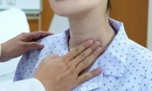 Vì sao đau họng khi ngáp? Vì sao đau họng khi ngáp?